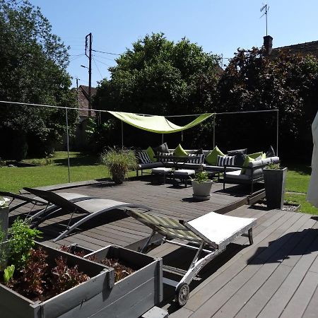 Les Petites Tuileries Bed & Breakfast Bray-sur-Seine Exterior photo